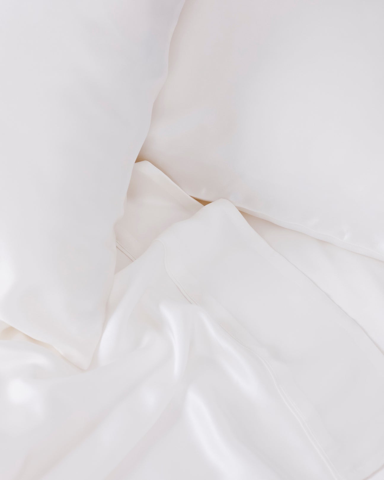 Silk Magnolia Pillow Case - 29lines