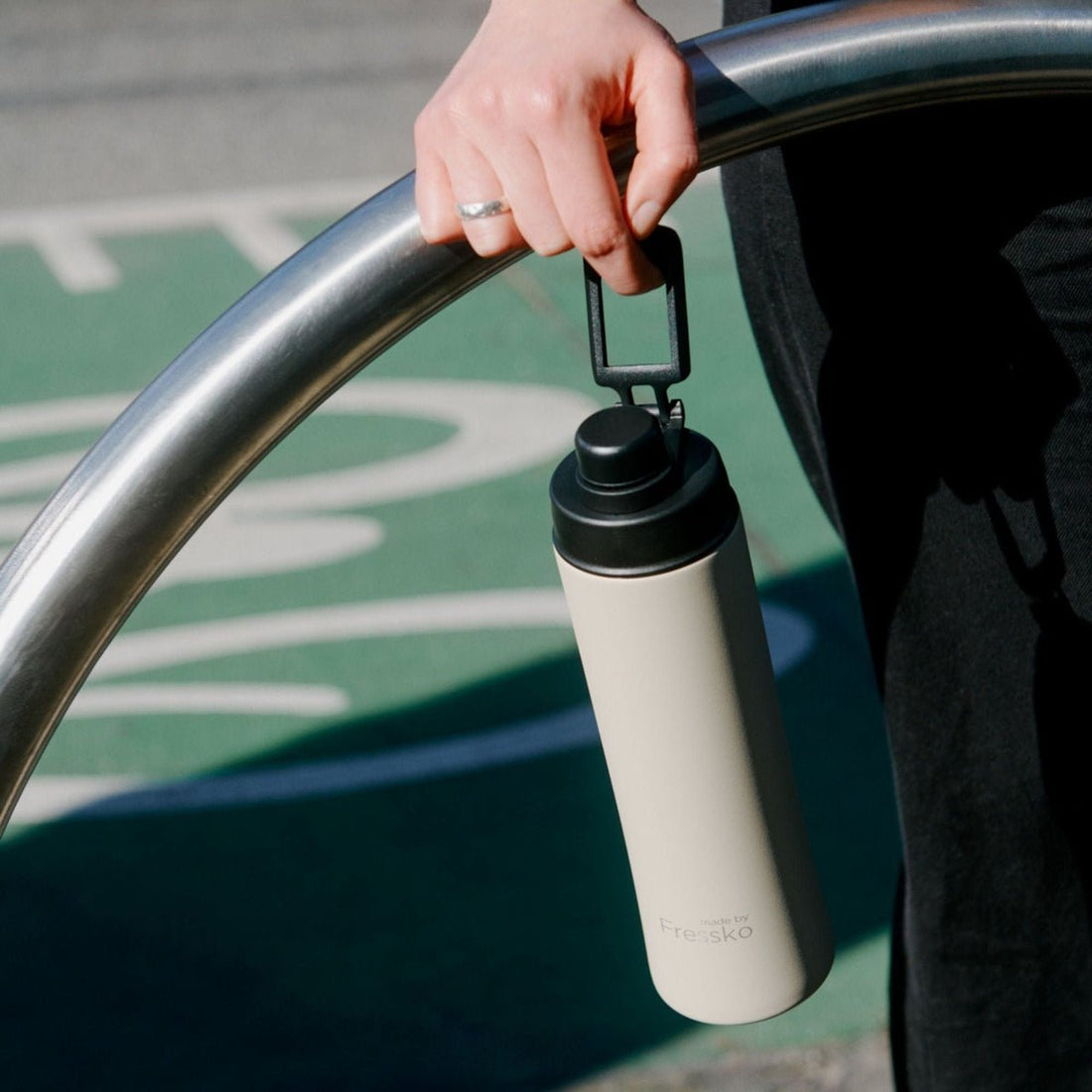 Fressko Drink Bottle – Reusable & Leakproof Design – 29lines