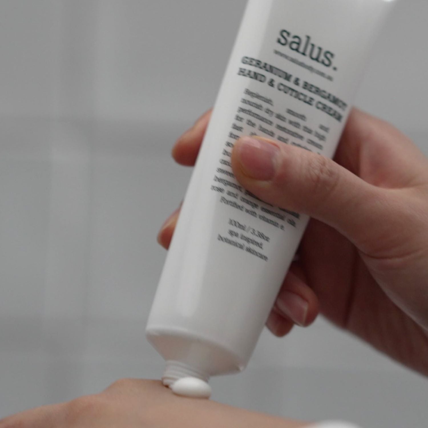 Salus Aromatic Trio Gift Set – Hand & Body Essentials - 29lines