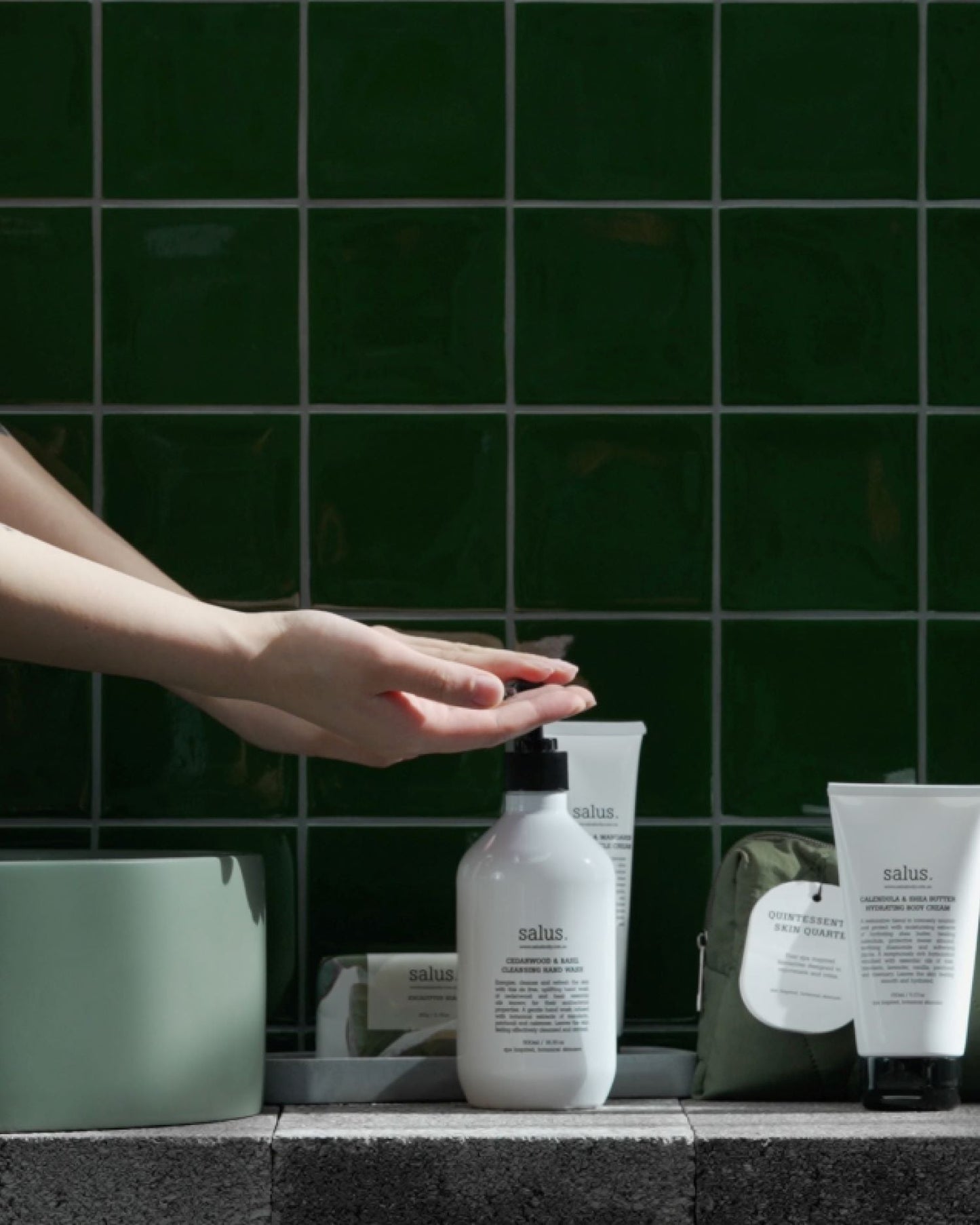 Salus Quintessential Skin Quartet – Hand & Body Care Set - 29lines